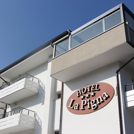 Hotel La Pigna Линьяно-Саббьядоро Экстерьер фото