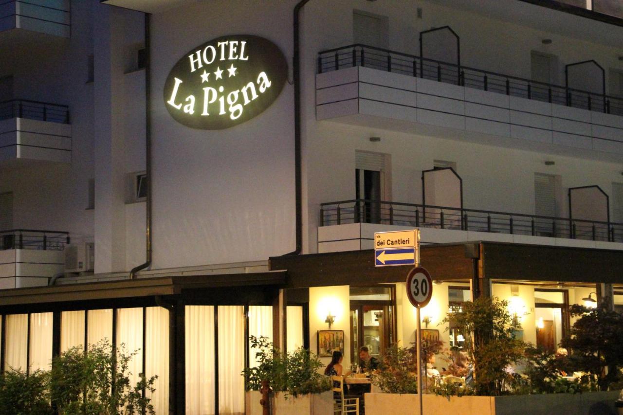 Hotel La Pigna Линьяно-Саббьядоро Экстерьер фото