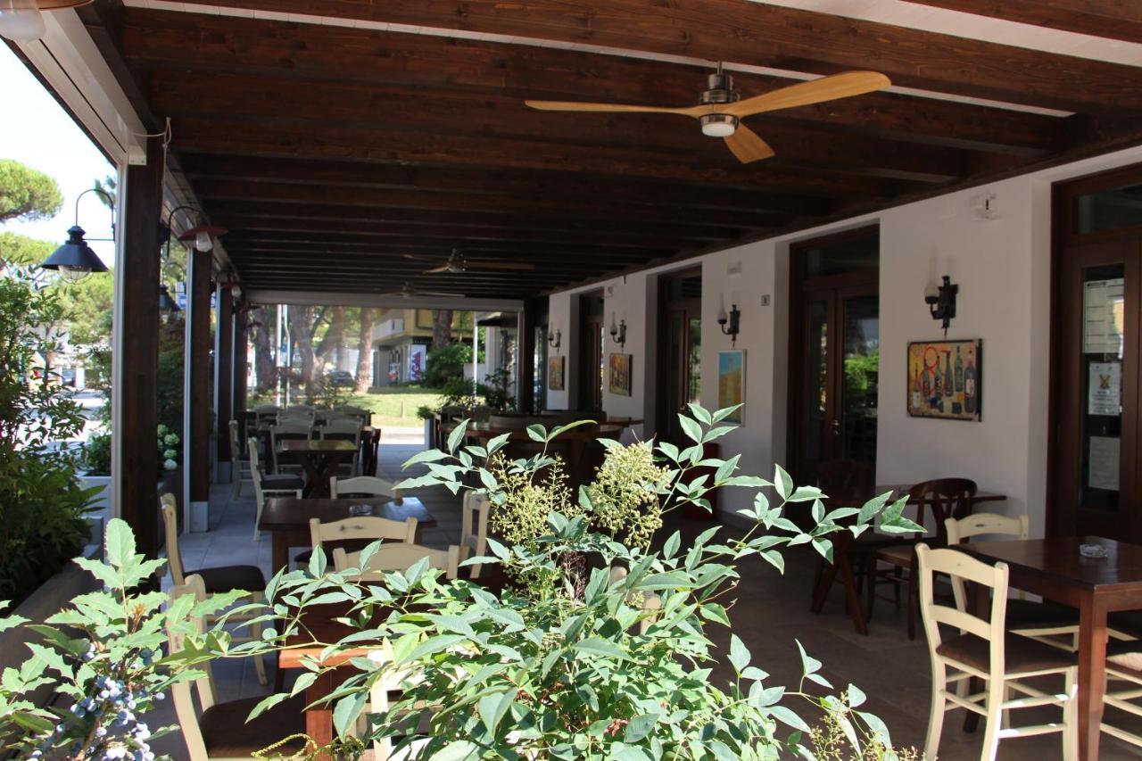 Hotel La Pigna Линьяно-Саббьядоро Экстерьер фото